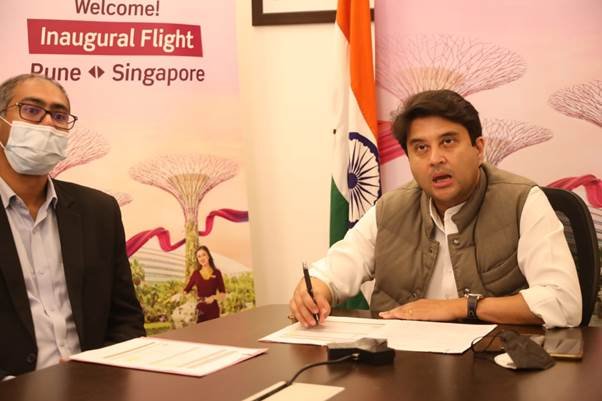 Jyotiraditya M. Scindia inaugurates direct international flight from Pune to Singapore