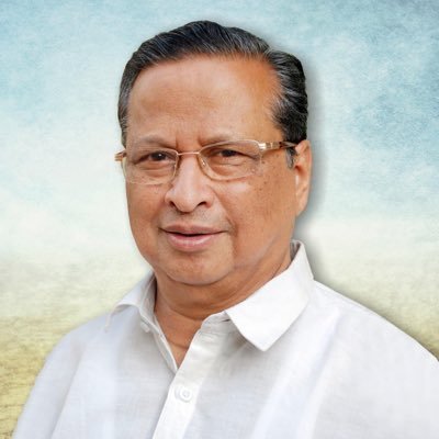 Niranjan formed new team, included opponents too