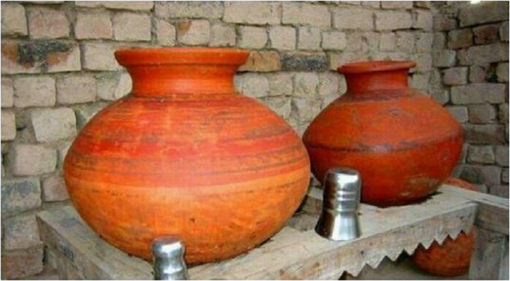 ମାଟିପାତ୍ରର ପାଣି ପିଇଲେ ଏହି ସବୁ ରୋଗ ହେବ ନାହିଁ