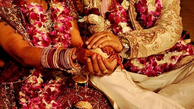 ଜାଣନ୍ତୁ ଏହି ସ୍ଥାନରେ ଭାଇ ଭଉଣୀକୁ କରିଥାଏ ବିବାହ