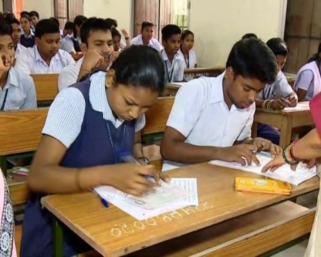 ମାଟ୍ରିକ ପାଇଁ ଜିରୋ-ଏଫ
