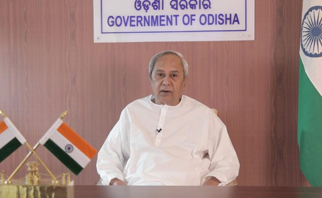କୋଭିଡ ମୁକାବିଲା ନେଇ ମୁଖ୍ୟମନ୍ତ୍ରୀଙ୍କ ସମୀକ୍ଷା, ସଙ୍ଗରୋଧ କେନ୍ଦ୍ରରେ ଉପଯୁକ୍ତ ପରିଚାଳନା ଏବଂ ଅର୍ଥନୈତିକ ପୁନରୁଦ୍ଧାର ଉପରେ ଦିଆଯିବ ଗୁରୁତ୍ୱ
