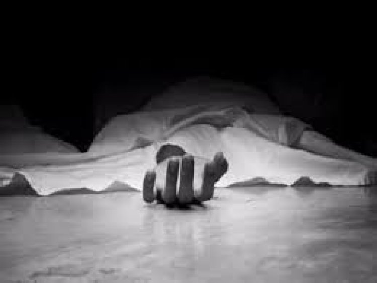 ସ୍ୱାମୀଙ୍କ ମୃତ୍ୟୁ ପରେ ଝୁଲି ପଡ଼ିଲେ ପତ୍ନୀ