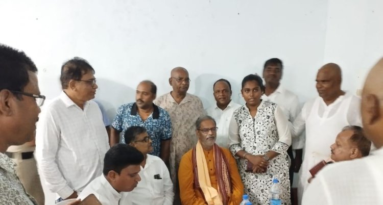 ଆଉ ନାହାନ୍ତି ଝୁଲ ସାର